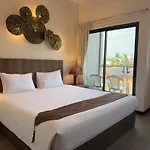 Youdee Hotel Patong - Formerly Meir Jarr Hotel Patong