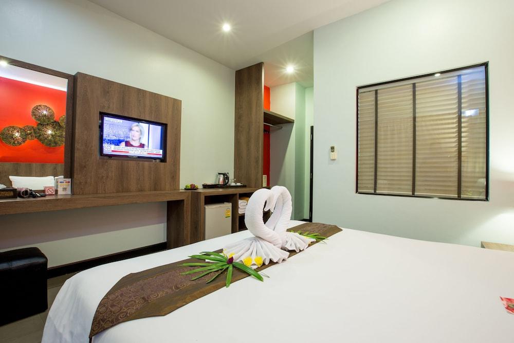 Hotel Youdee - Formerly Meir Jarr Patong